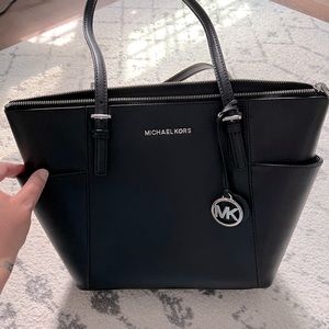 Michael Kors Jet Set Tote Bag- Black